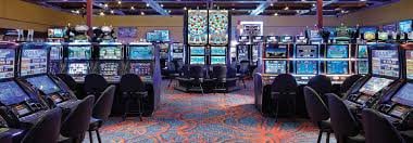 Registration feature cards showing privacy and account safety for 333 bet users